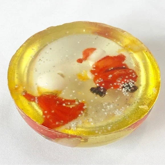 Vintage Christmas Santa & Mrs. Claus Acrylic Paperweight Hard To Find! - Picture 8 of 9